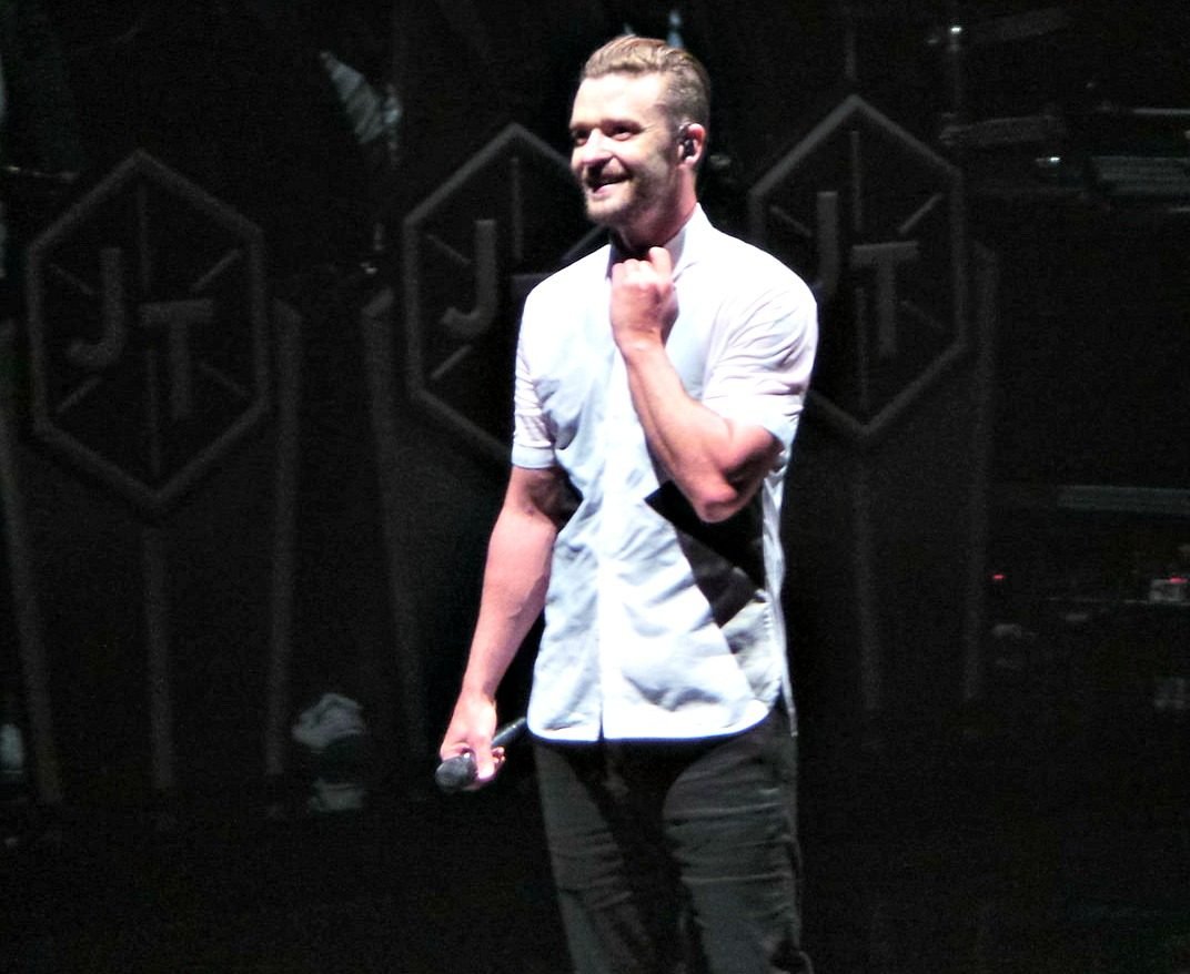 Famous Bow Tie Wearers: Justin Timberlake