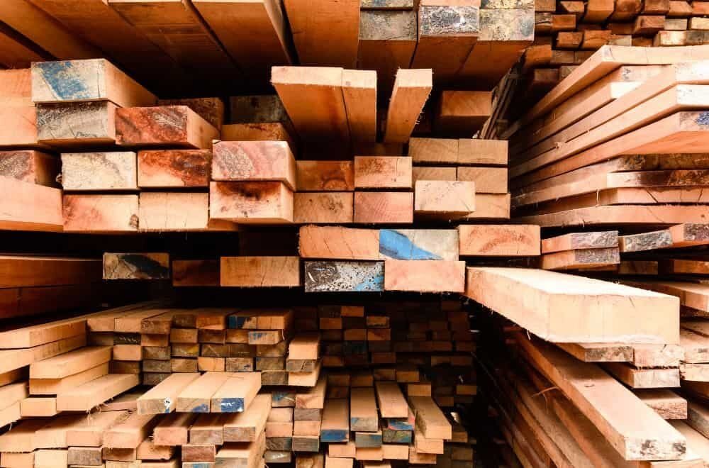 How much does reclaimed wood cost per board foot? A pricing guide