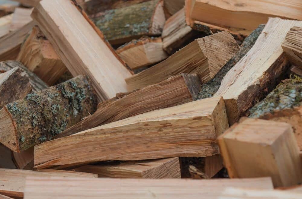 What are the Different Colors of Oak Wood? A Quick Guide